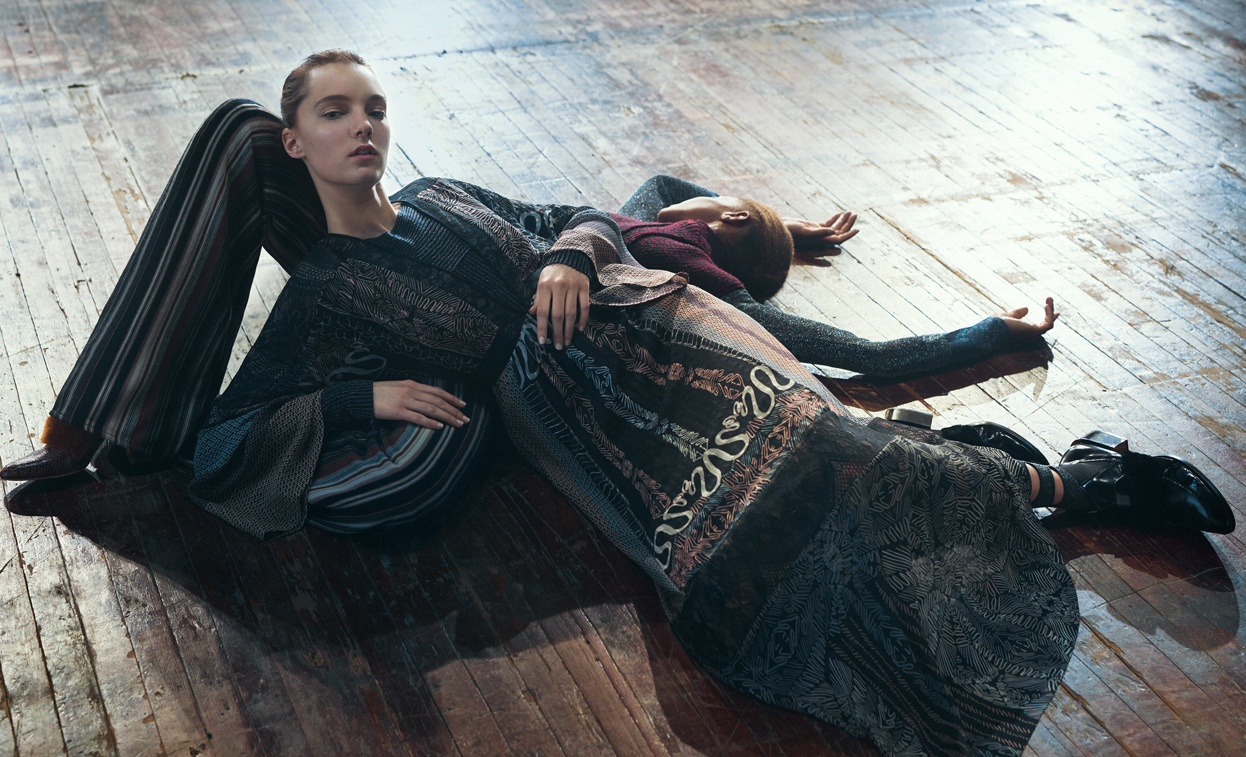 <p><span style="font-size: 12px;">photographer</span> <span style="font-weight: bold;">Boe Marion  </span></p><p><span style="font-weight: bold;">BCBG</span></p>