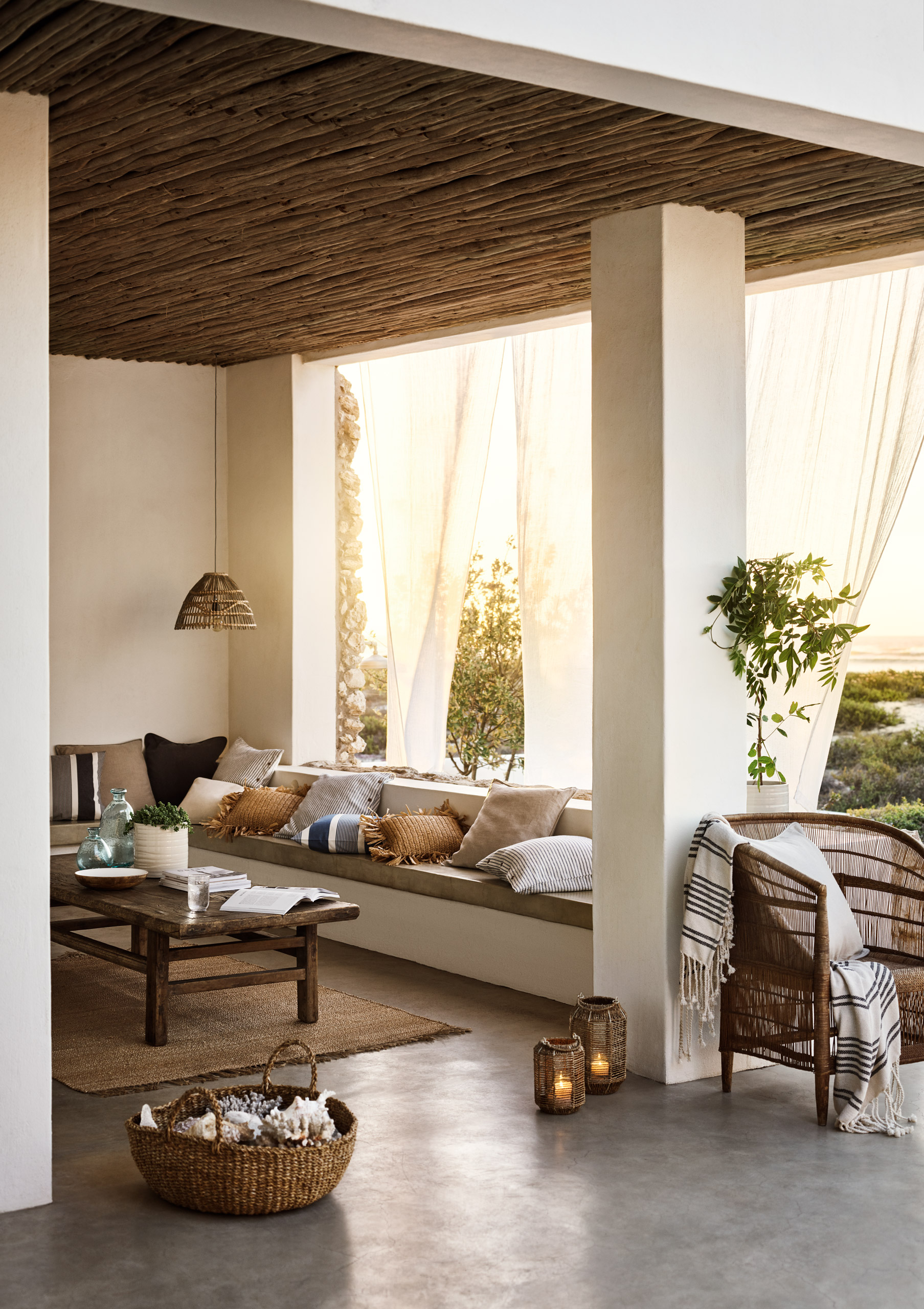 <p><span style="font-size: 12px;">photographer</span> <span style="font-weight: bold;">Anders Schönnemann</span></p><p><span style="font-weight: bold;">HM</span></p><div><span style="font-weight: bold;"><br></span></div>